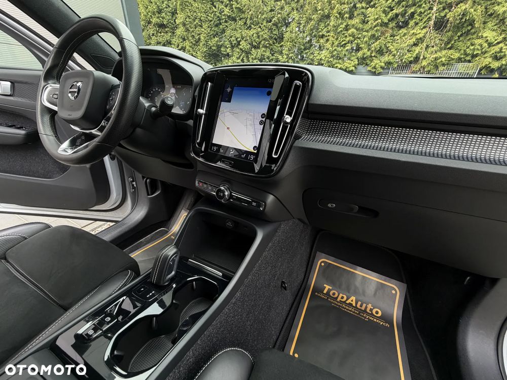 Volvo XC 40 D3 SCR R-Design - 17
