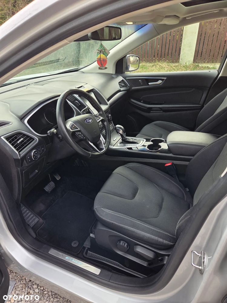 Ford Edge 2.0 TDCi Bi-Turbo 4x4 Titanium - 8