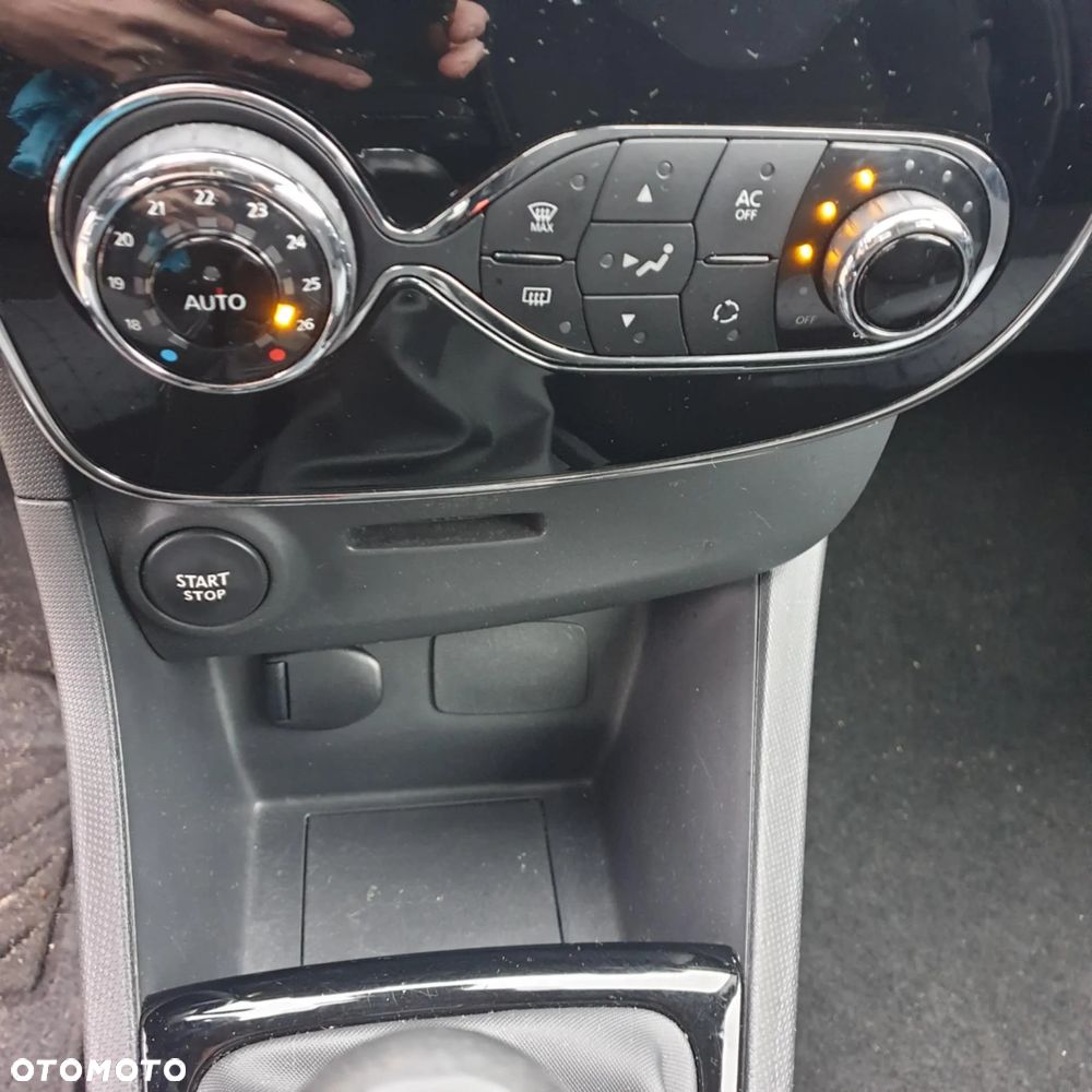 Renault Clio Energy dCi 90 Start & Stop Luxe - 10