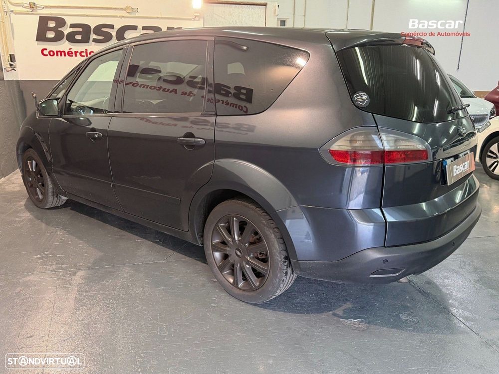 Ford S-Max 2.0 TDCi Titanium 7L - 7