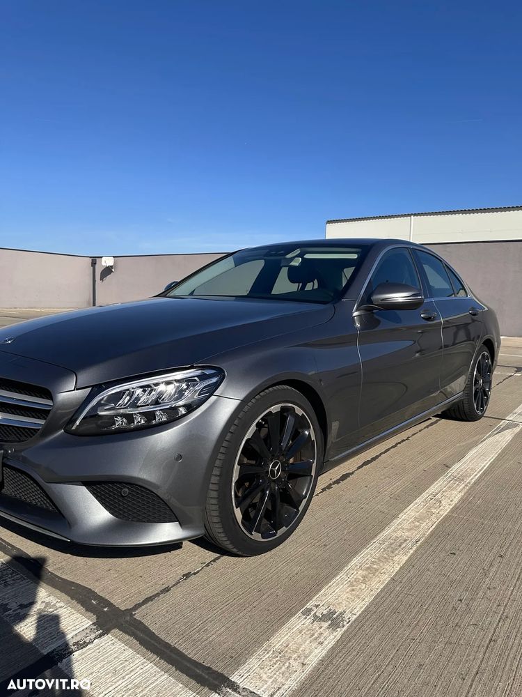 Mercedes-Benz C 2019 photo 2