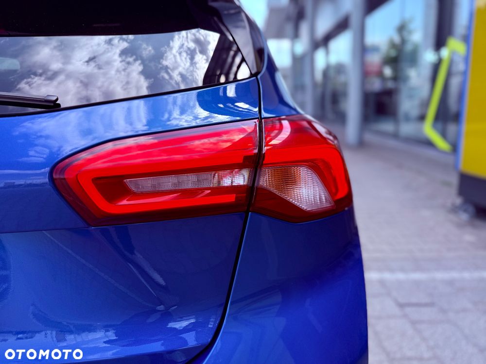 Ford Focus 1.5 EcoBlue Start-Stopp-System TITANIUM - 10