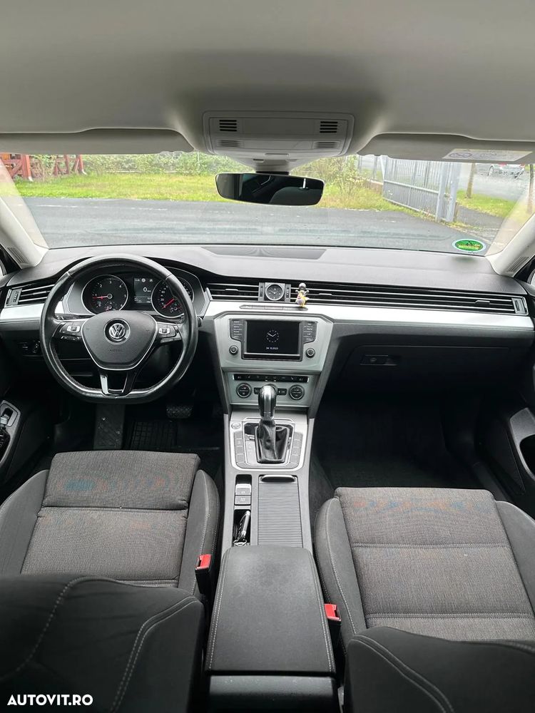 Volkswagen Passat - 9