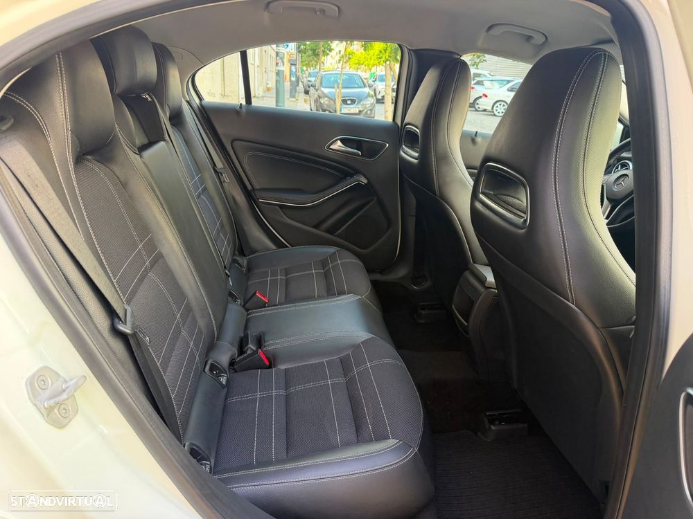 Mercedes-Benz A 180 CDI BE Urban - 21