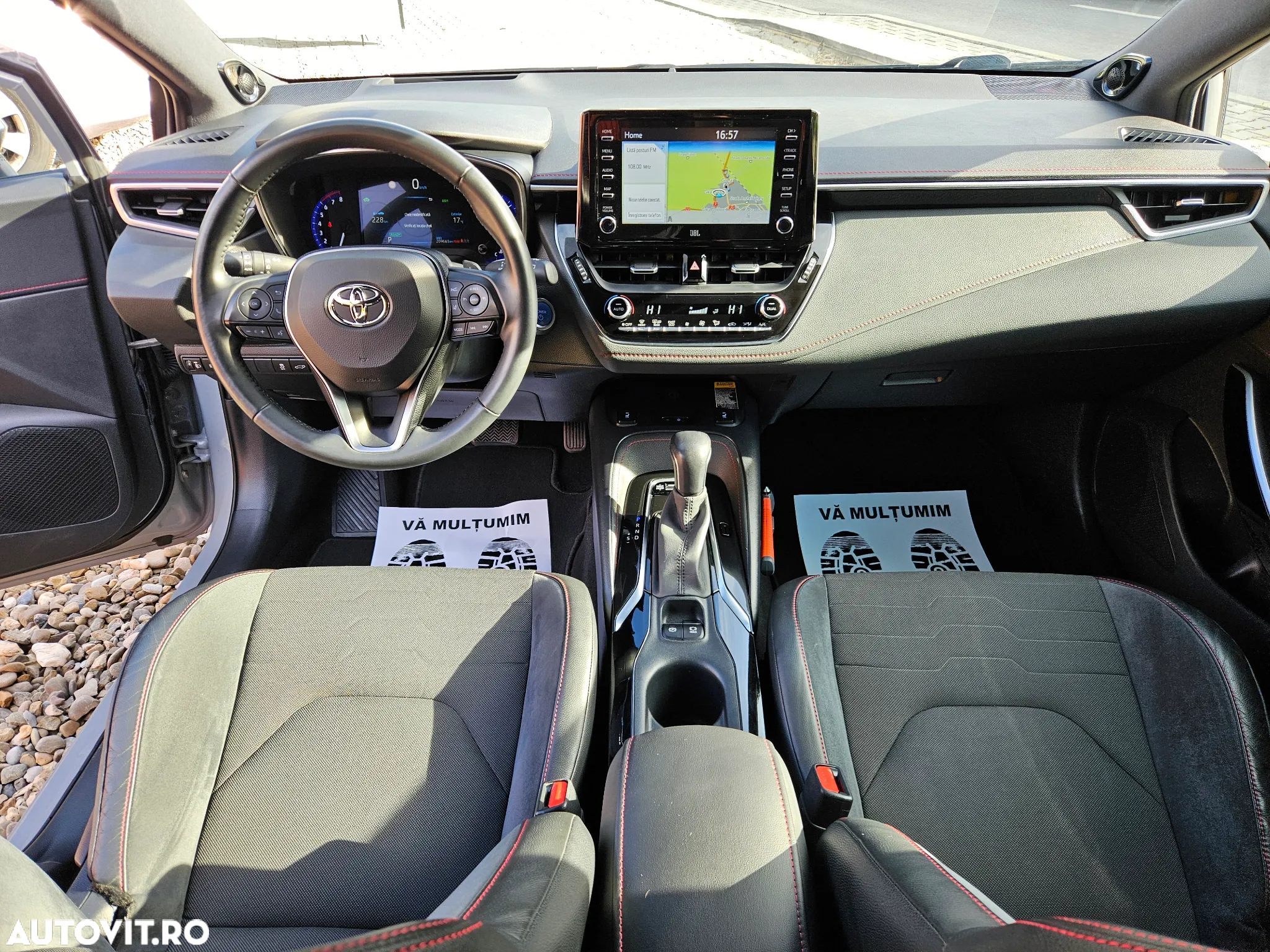 Toyota Corolla 2.0 Hybrid Touring Sports Business Edition - 7