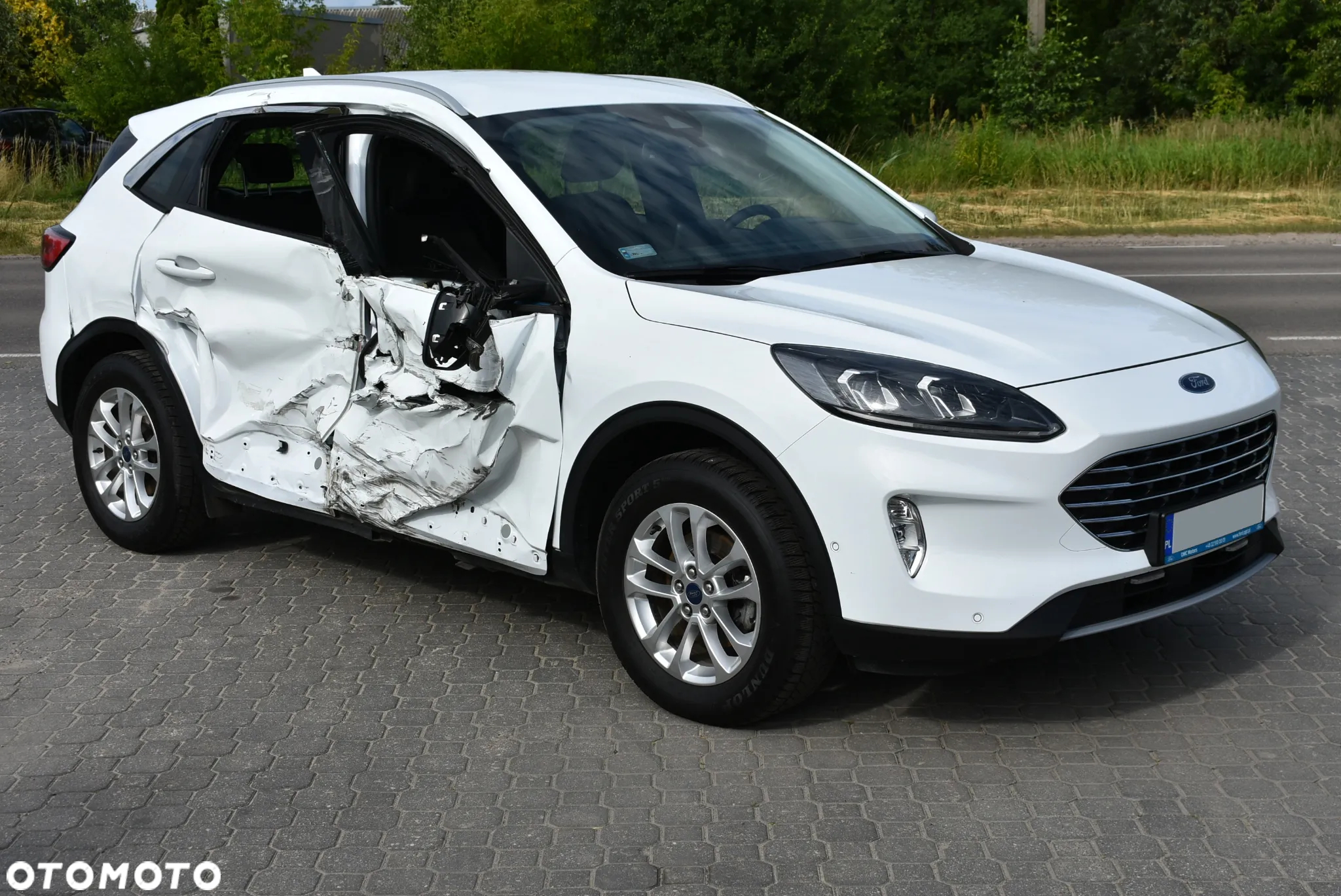 Ford Kuga 2.5 FHEV AWD Titanium - 2