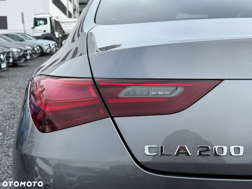 Mercedes-Benz CLA 200 AMG Line 7G-DCT - 13