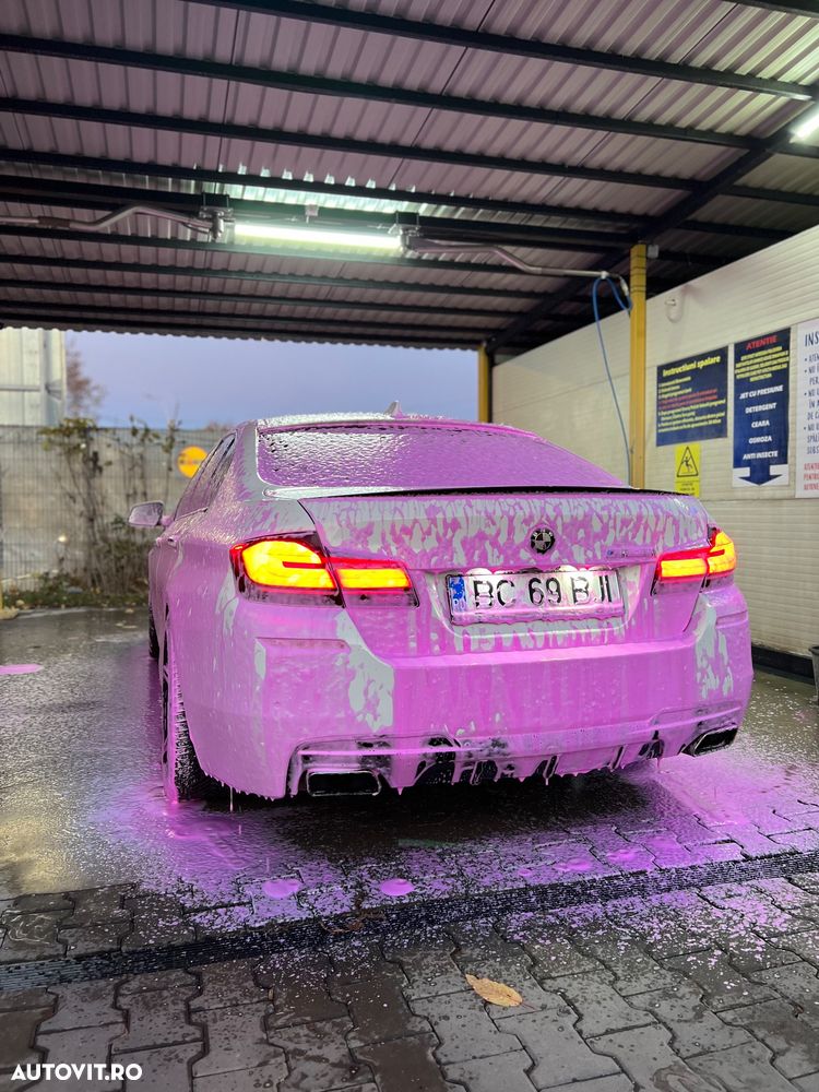 BMW Seria 5 535i xDrive - 18