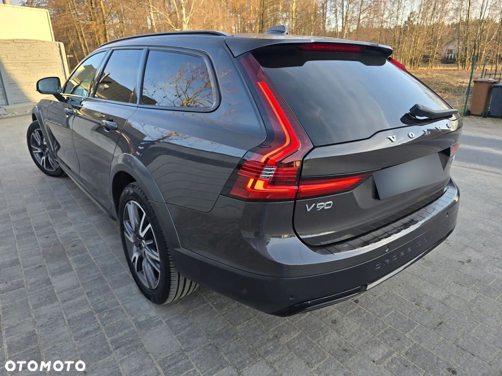 Volvo V90 Cross Country B4 D AWD Ultimate - 5