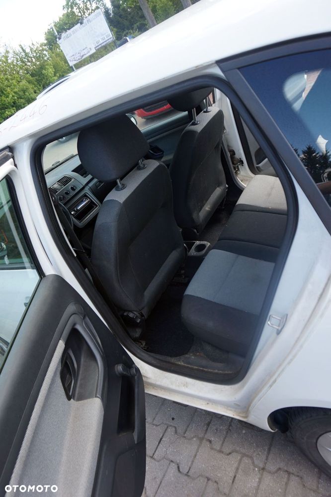 SKODA FABIA II 545 LIFT KOMBI 2011 LF9E 1.2 TSI CBZA 86KM MFX BIAŁY na części - 14
