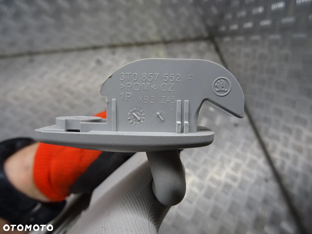 SKODA ROOMSTER 10-15 1.2 TDI 75KM OSŁONA PRZECIWSŁONECZNA DASZEK LEWA PRAWA - 6