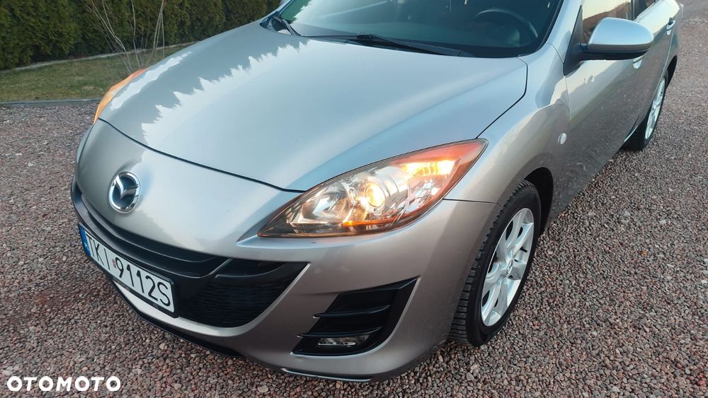 Mazda 3 1.6 CD Exclusive + - 4
