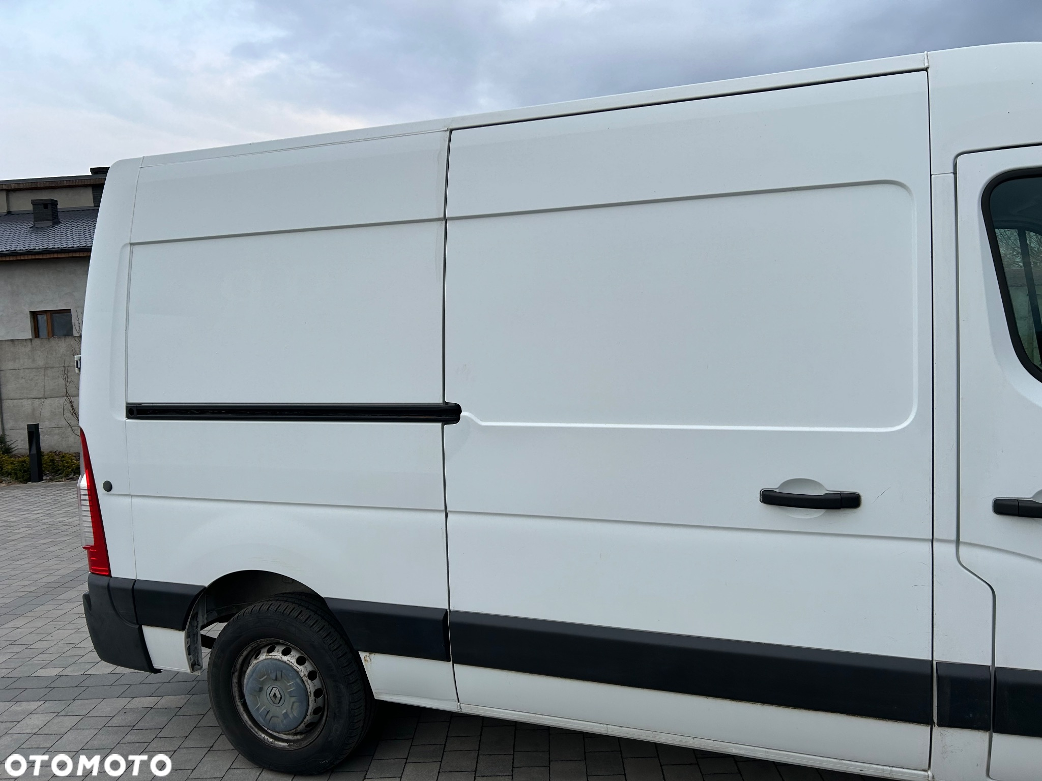 Renault Master dCi 125 FAP L2H2 - 4