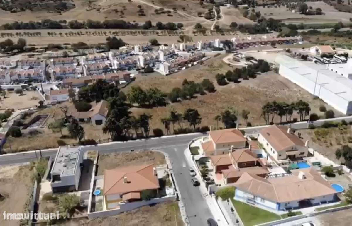 Quinta em Azambuja - Viabilidade Construção de Condomínio - Grande imagem: 3/9