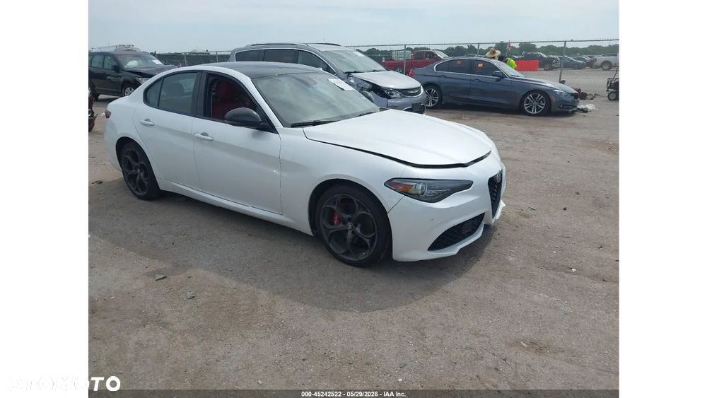 Alfa Romeo Giulia 2.0 Turbo TI Q4 - 3