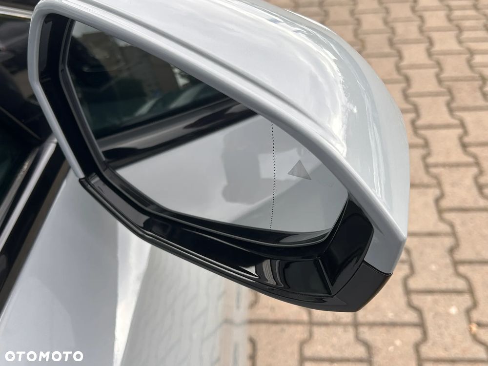 BMW Seria 5 520d - 8