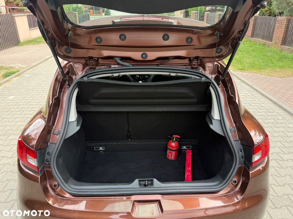 Renault Clio - 18