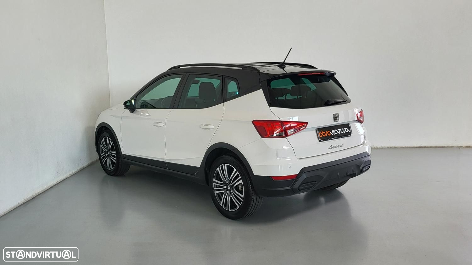 SEAT Arona 1.0 TSI Style DSG - 4