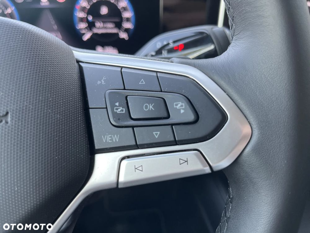 Volkswagen Passat - 29