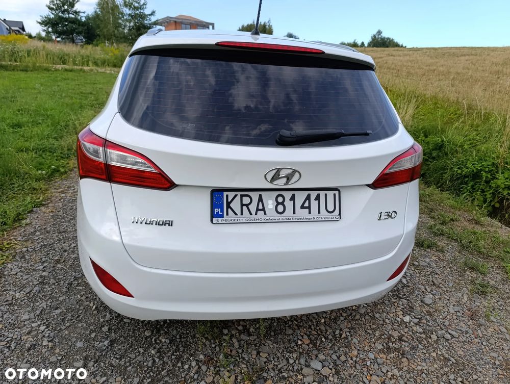 Hyundai i30 1.6 CRDi BlueDrive Comfort - 8