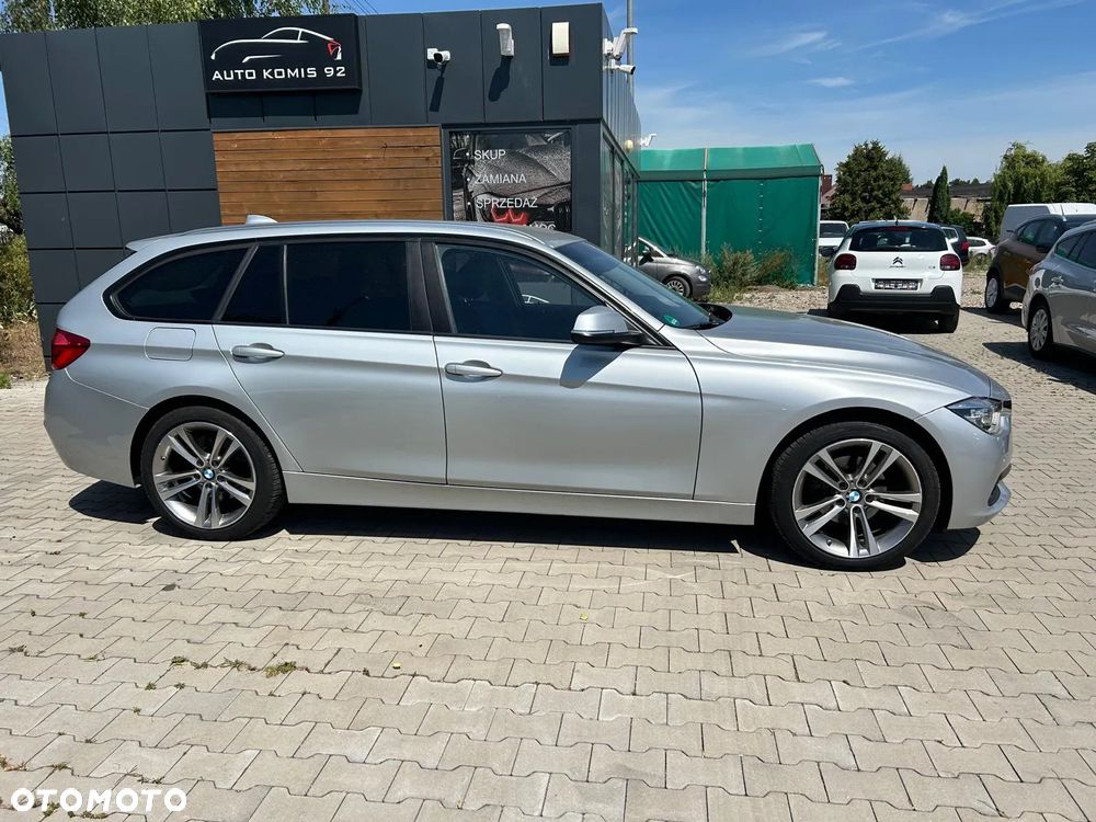 BMW Seria 3 318d Touring Sport Line - 3