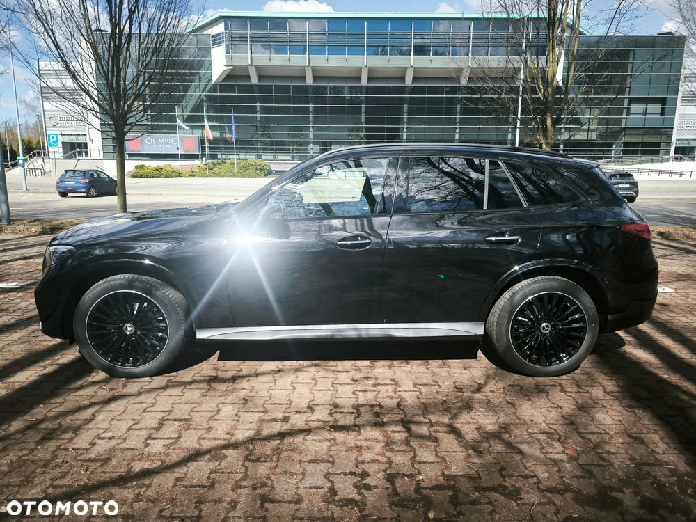 Mercedes-Benz GLC 220 d mHEV 4-Matic AMG Line - 11