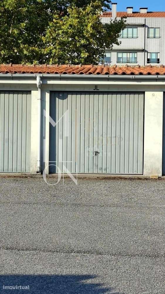 Garagem Box com 16,5 m2 em Oliveira do Douro - Grande imagem: 3/12