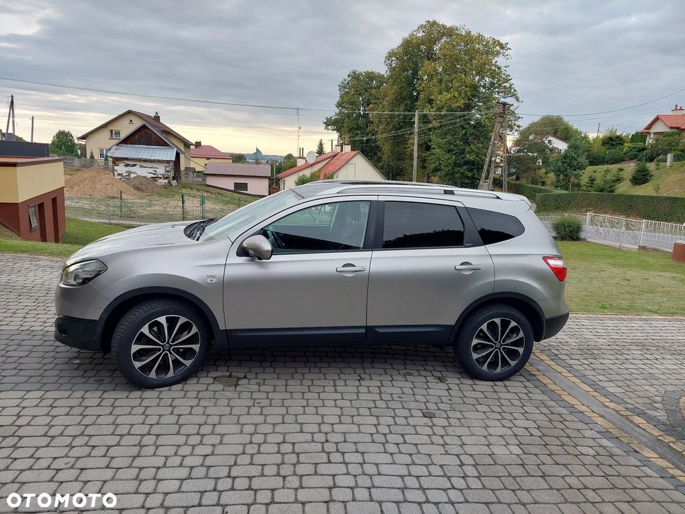 Nissan Qashqai+2 - 2