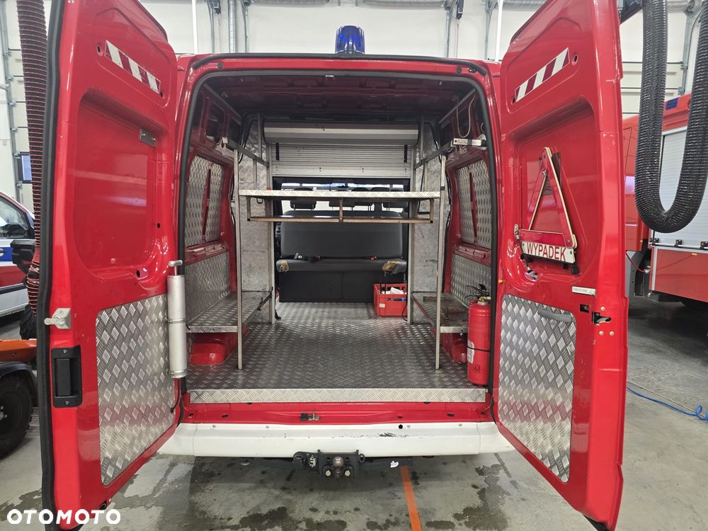 Ford Transit - 12
