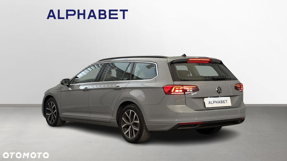 Volkswagen Passat Variant 2.0 TDI SCR Business DSG - 3