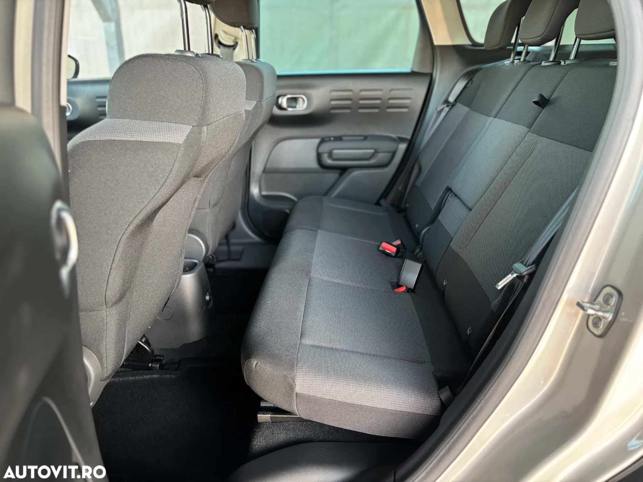 Citroën C3 AIRCROSS BlueHDI 100 Stop & Start Shine - 17