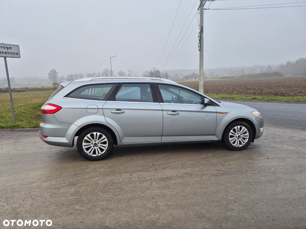 Ford Mondeo 2.0 FF Titanium - 10