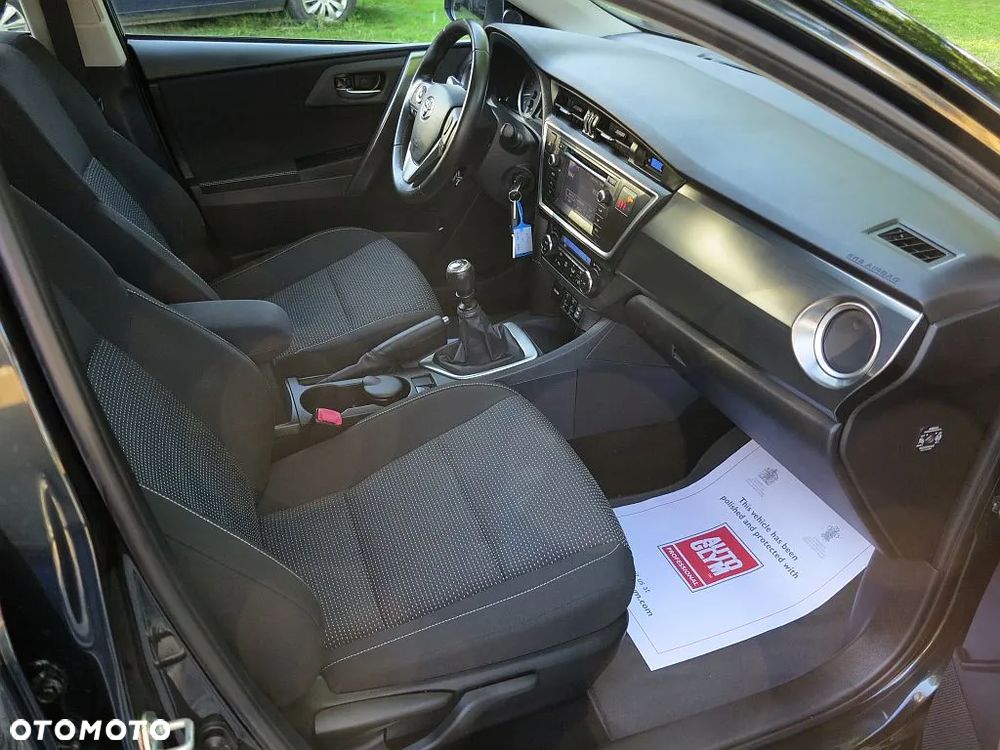 Toyota Auris 1.33 Dual-VVT-i START Edition - 18