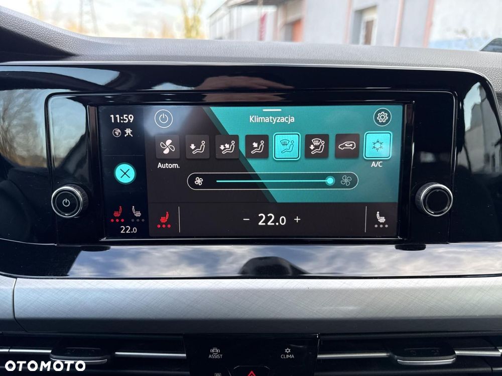 Volkswagen Golf - 23