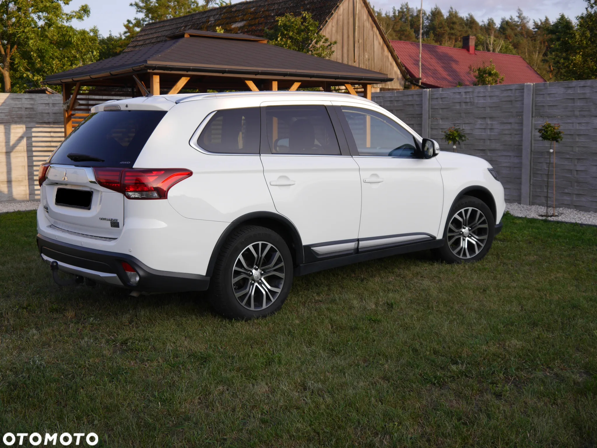 Mitsubishi Outlander 2.0 Intense 4WD CVT - 5