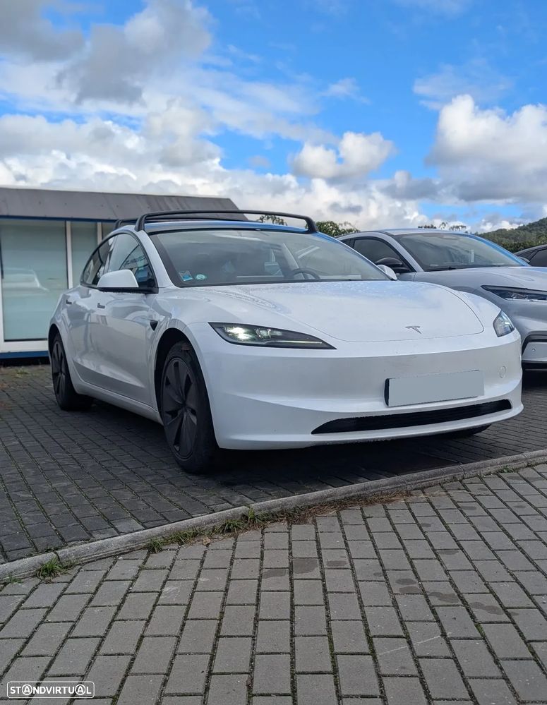 Tesla Model 3 Standard Range Plus RWD - 1