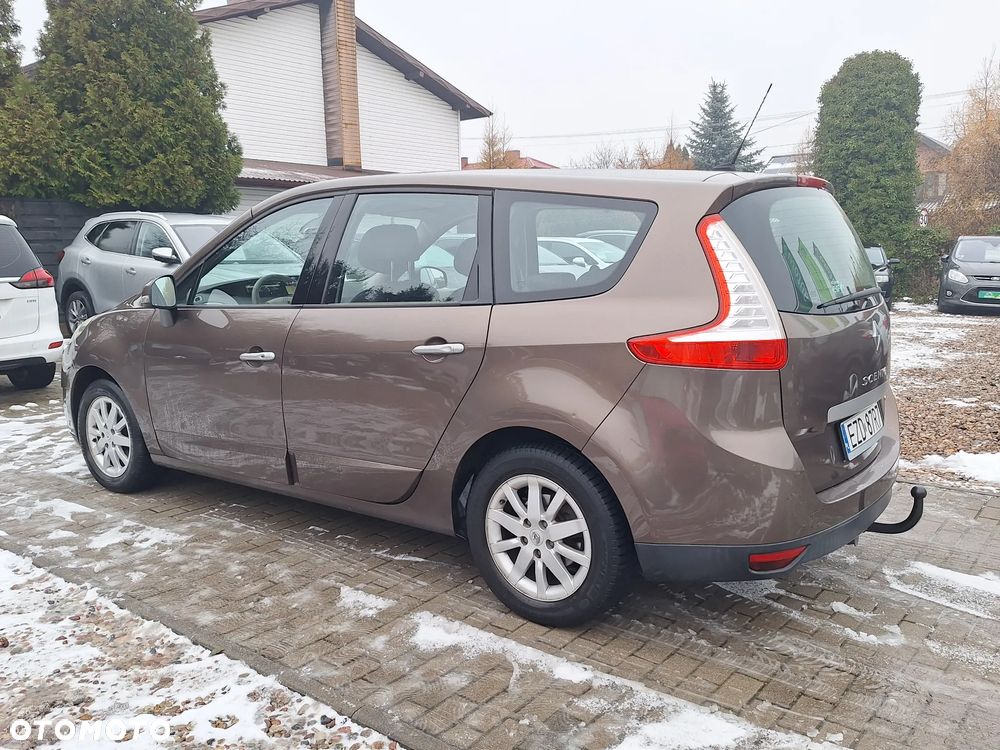 Renault Grand Scenic Gr 1.9 dCi Luxe Privilege - 18