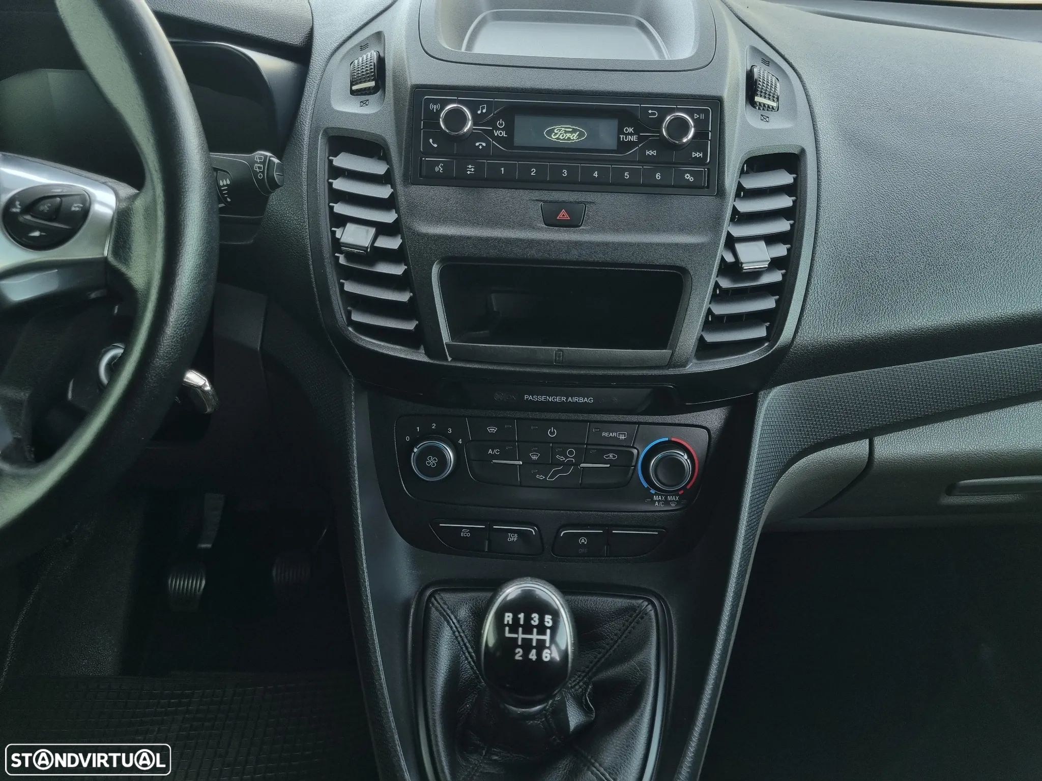 Ford Tourneo Connect Grand 1.5 TDCi Active - 10
