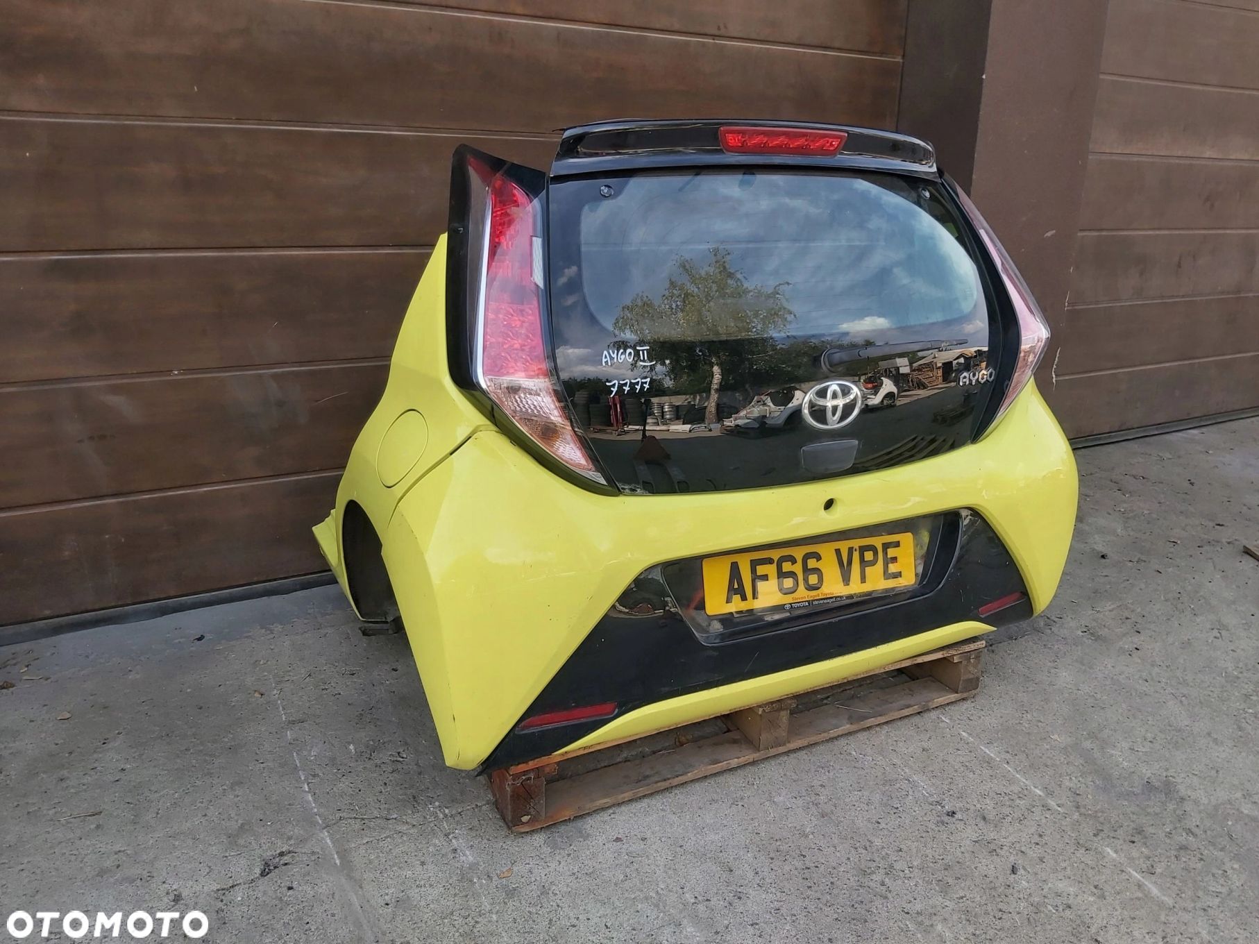 Toyota AYGO II tył kompletny zderzak klapa pas tylny błotnik tył lewy prawy - 1