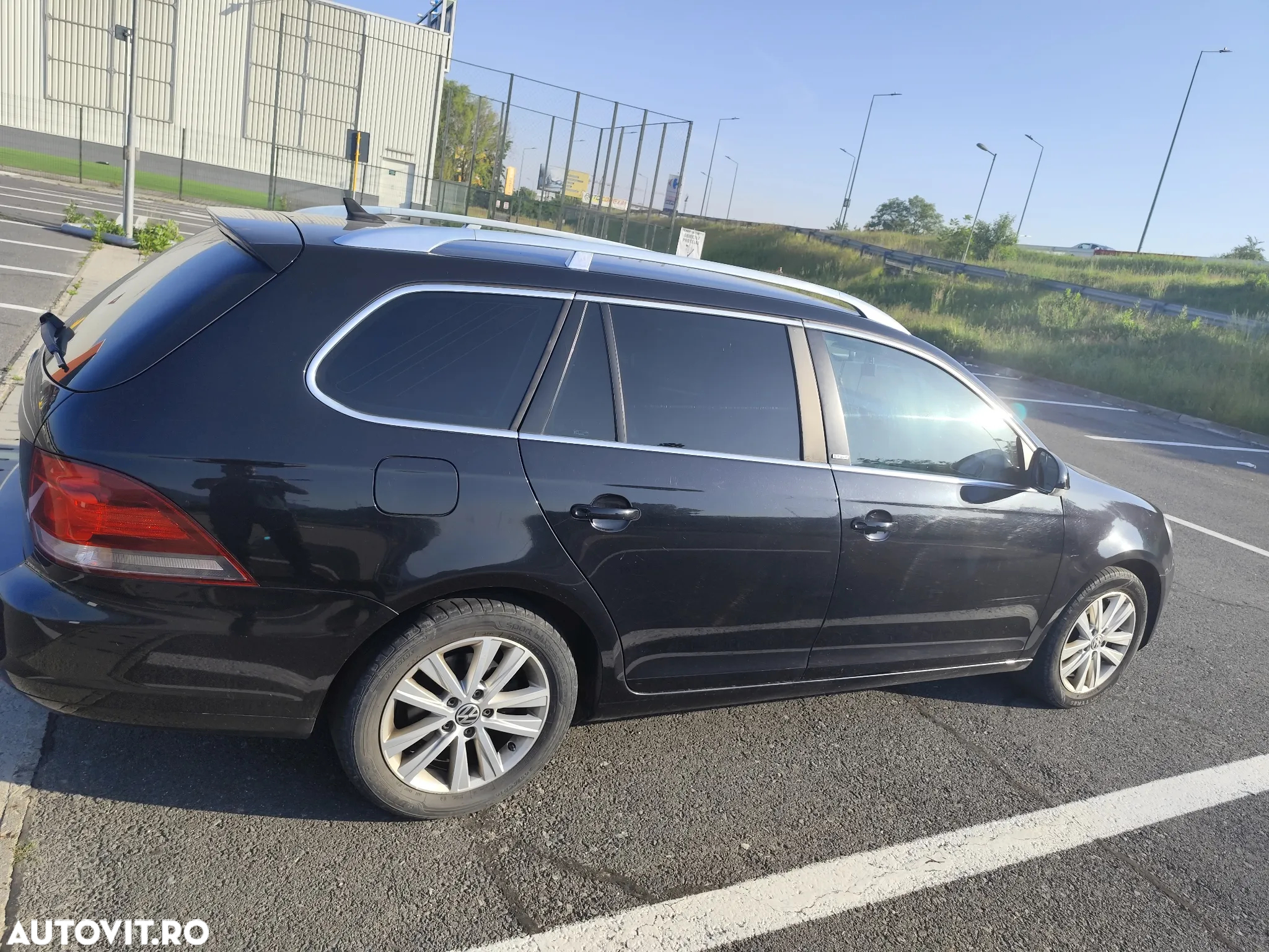 Volkswagen Golf 2.0 TDI DPF Style - 2