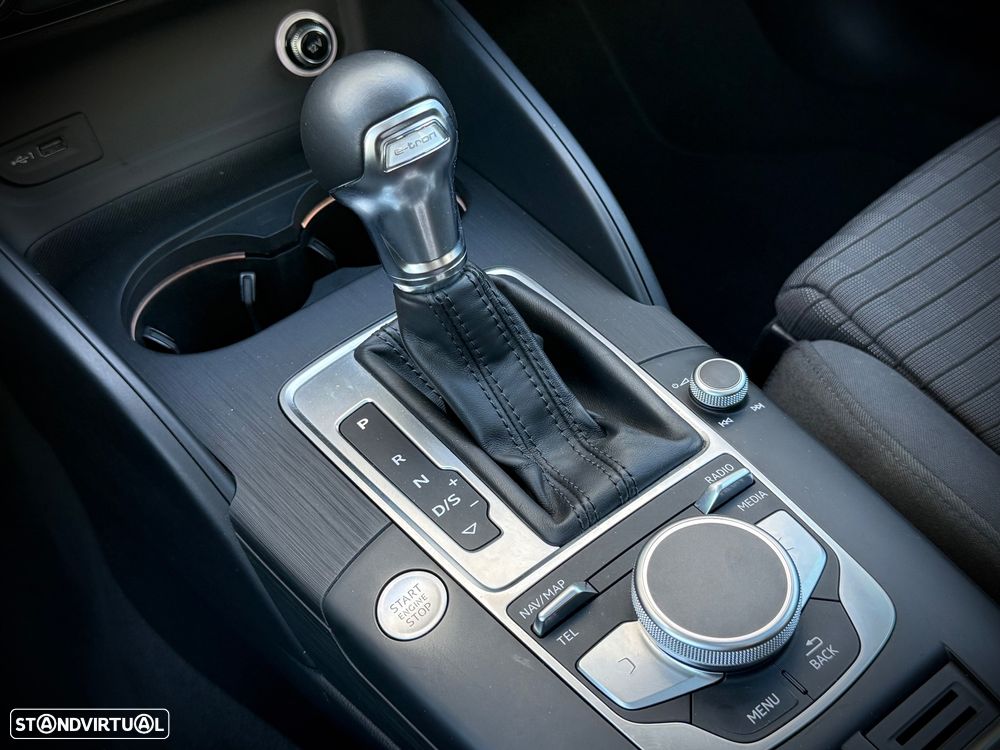 Audi A3 Sportback e-tron 1.4 TFSI Sport S tronic - 24