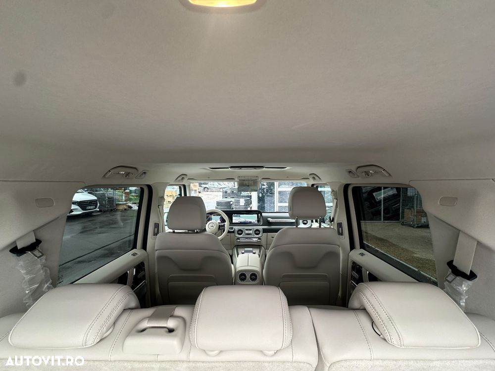 Mercedes-Benz G - 24