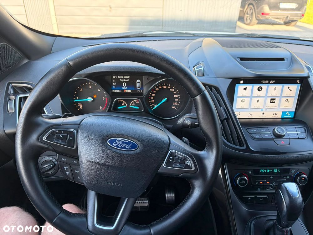 Ford Kuga 2.0 TDCi 4x4 ST-Line - 11