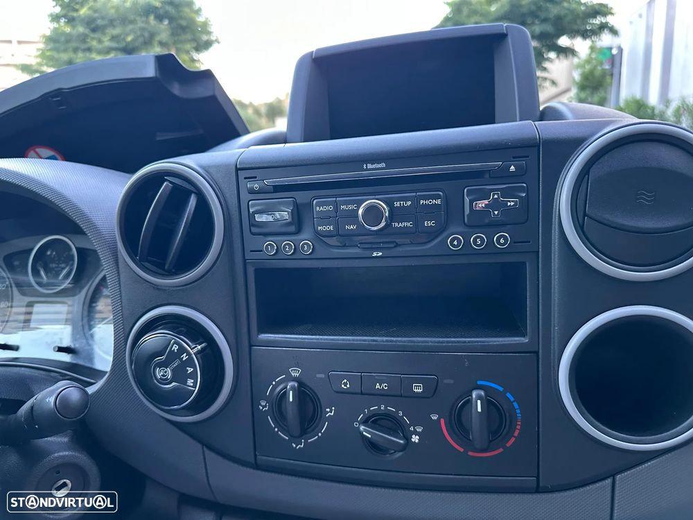 Citroën Berlingo Cx Automática - 36