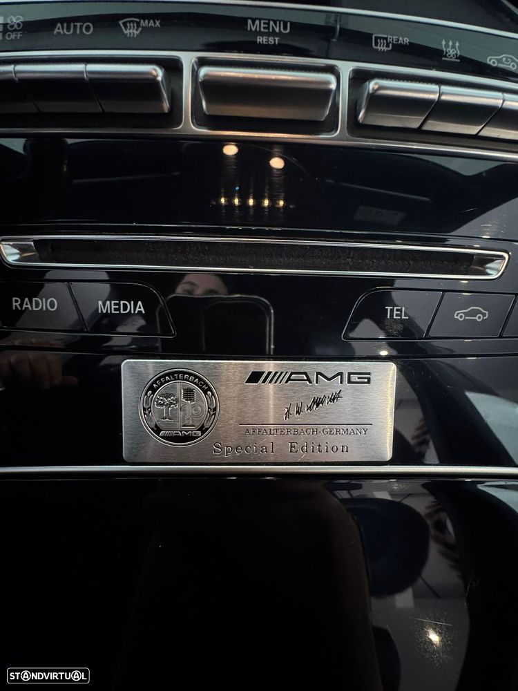 Mercedes-Benz C 350 e - 28