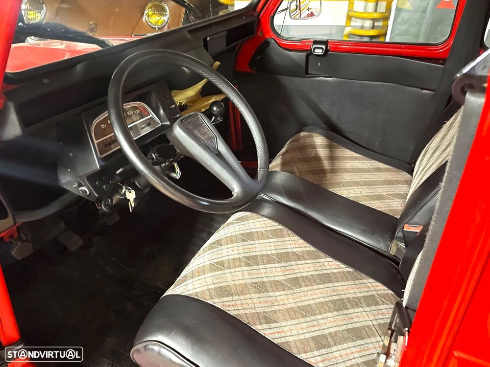 Citroën 2CV - 7