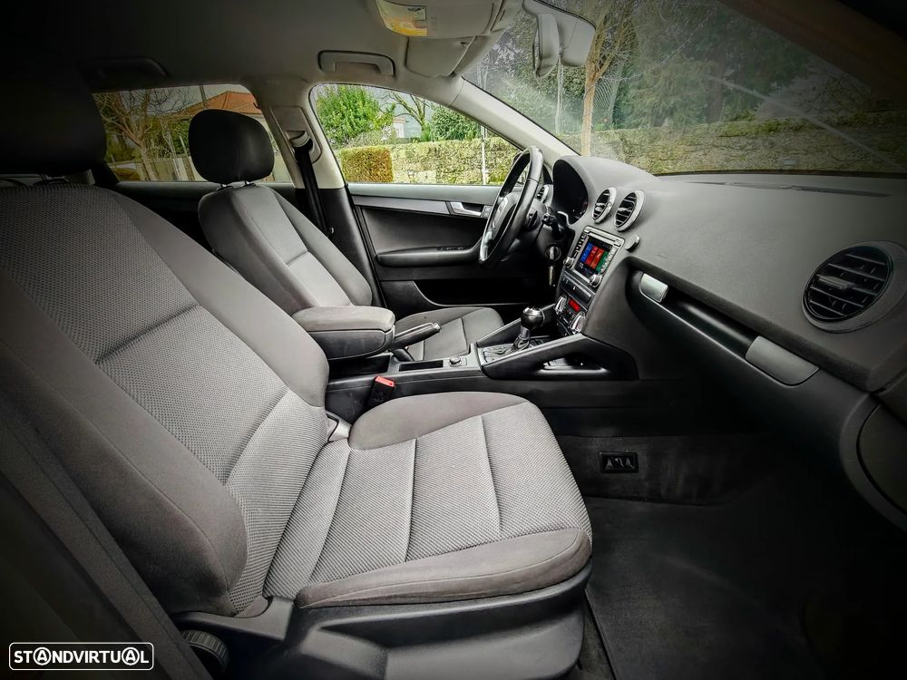 Audi A3 Sportback 1.6 TDI S tronic sport - 9