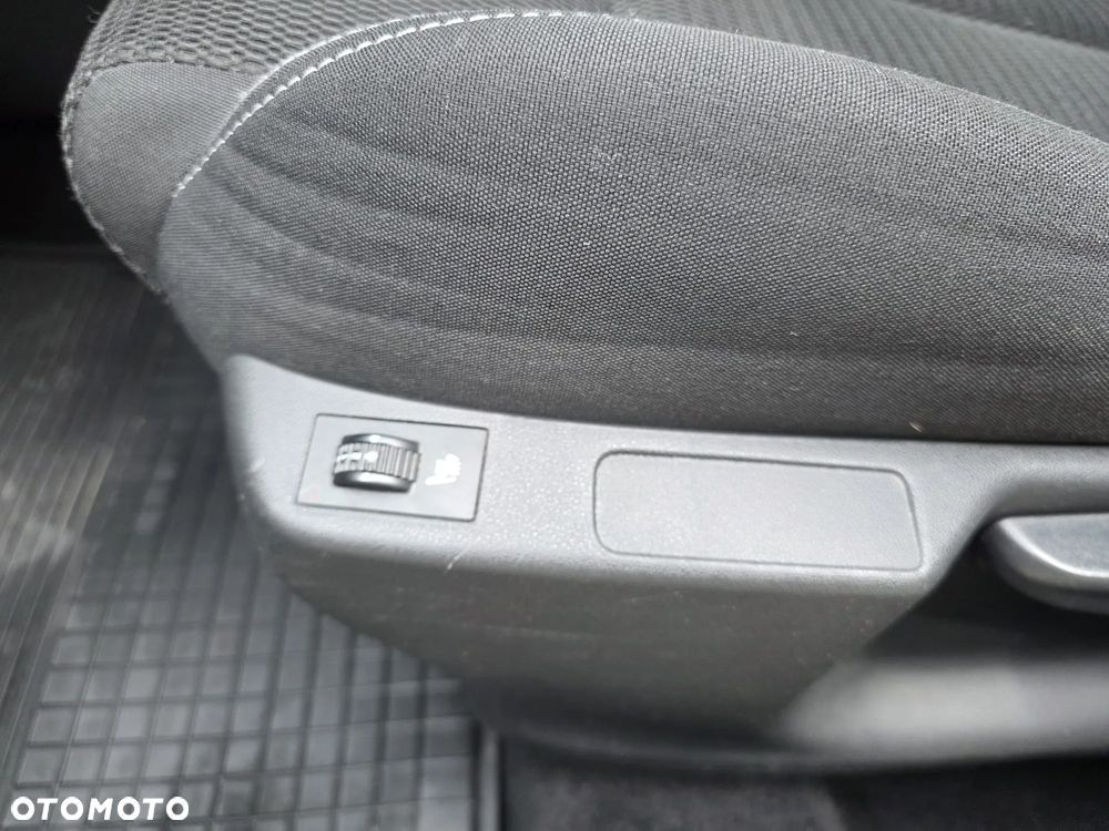 Citroën C4 1.6 VTi Attraction - 13