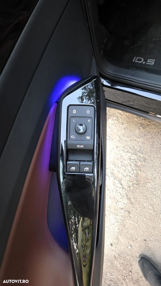 Volkswagen ID.5 Pro Performance - 25