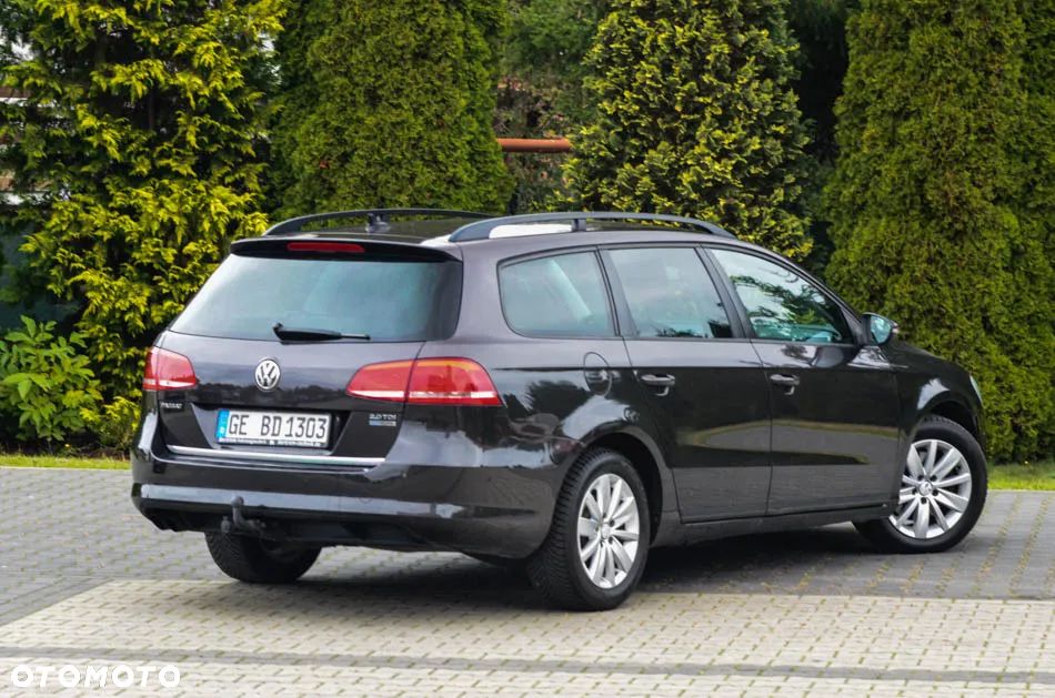 Volkswagen Passat 2.0 TDI Comfortline - 17